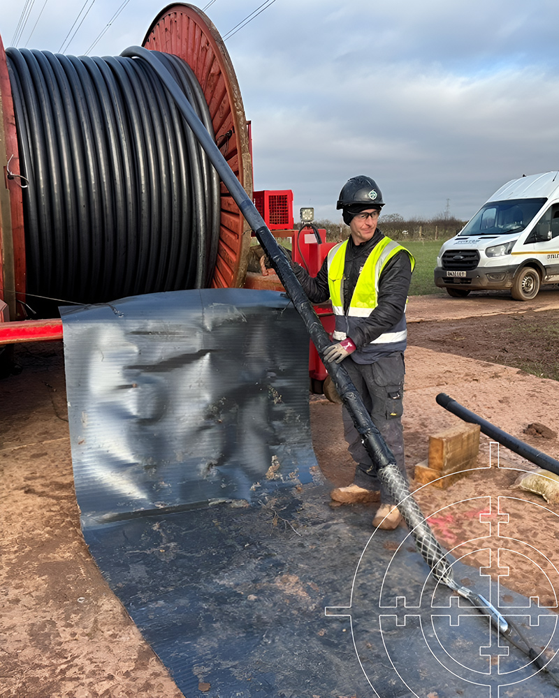 Cable-Pulling-Doverdale-Solar-Farm photo